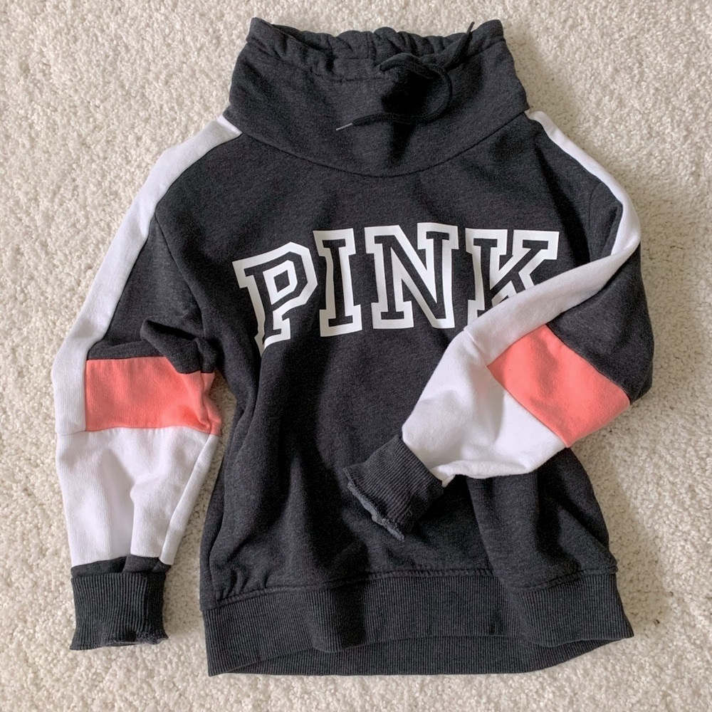 VS PINK Sweatshirt